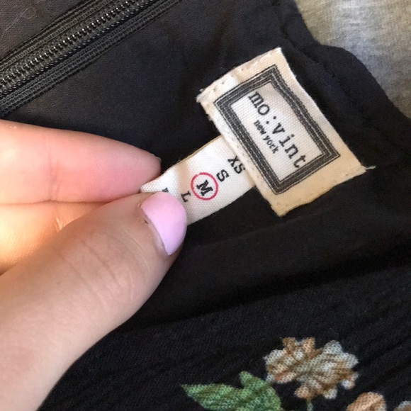 Floral Romper - Picture 2 of 3